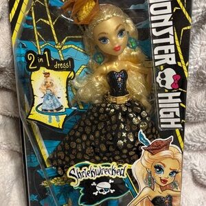 Monster High Shriekwrecked Doll in Black and Gold Outfit 2016